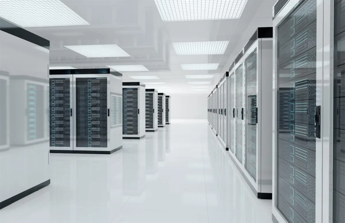Hosting y dominio, necesarios para tener web